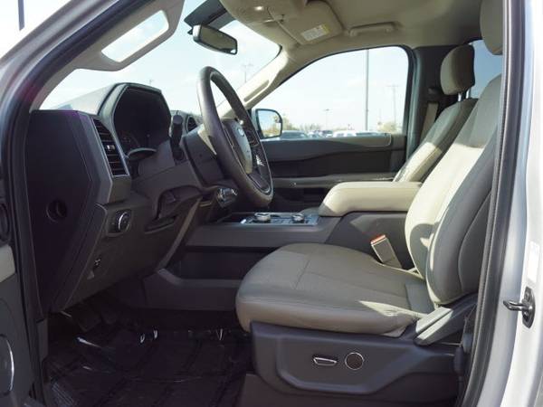 2019 Ford Expedition Max XLT suv Silver - cars & trucks - by dealer... for sale in Augusta, KS – photo 19