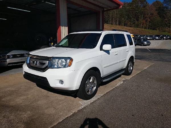 2011 Honda Pilot EX-L 2WD 5-Spd AT with Navigation - cars & trucks -... for sale in Cleveland, AL – photo 4