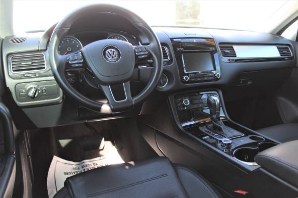 2014 Volkswagen Touareg Sport AWD*Only 65k*$299 Per Month* - cars &... for sale in Fitchburg, WI – photo 12