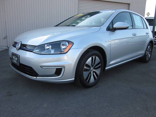2016 VW e-Golf, Only 17k Mi, Heated Seats, Factory Warranty, Carfax for sale in Fresno, OR – photo 3