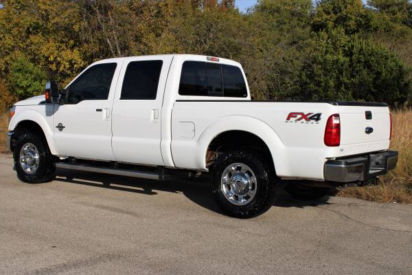 VERY CLEAN! 2015 FORD F-250 LARIAT 4X4 6.7 DIESEL RUST FREE! BRING... for sale in Temple, TX – photo 4