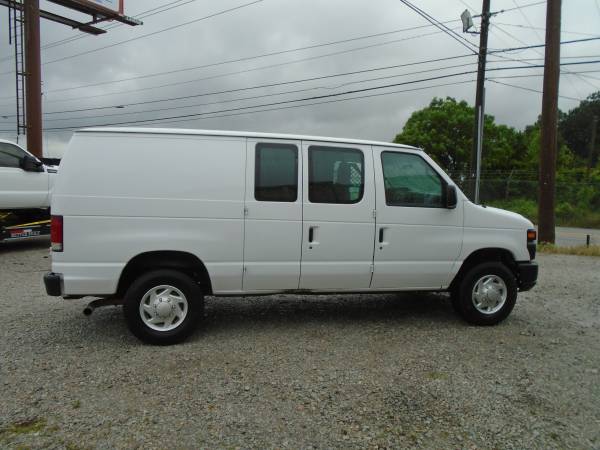 2013 FORD E250 CARGO VAN - - by dealer - vehicle for sale in Columbia, SC – photo 8