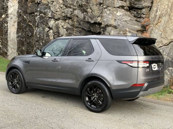2017 Land Rover Discovery SE - cars & trucks - by dealer - vehicle... for sale in Tyngsboro, MA – photo 12