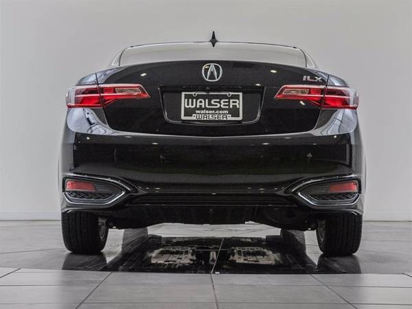 2017 Acura ILX Moonroof - cars & trucks - by dealer - vehicle... for sale in Wichita, KS – photo 9