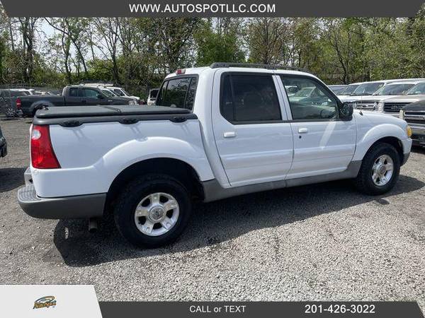 2003 Ford Explorer Sport Trac XLS Sport Utility Pickup 4D for sale in Garfield, NY – photo 4