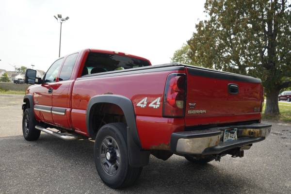 2004 Chevrolet Silverado 2500HD Duramax! - - by dealer for sale in Columbia Heights, MN – photo 6