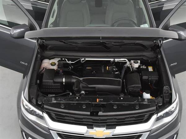 2016 Chevy Chevrolet Colorado Crew Cab LT Pickup 4D 5 ft pickup Dk. for sale in Memphis, TN – photo 4