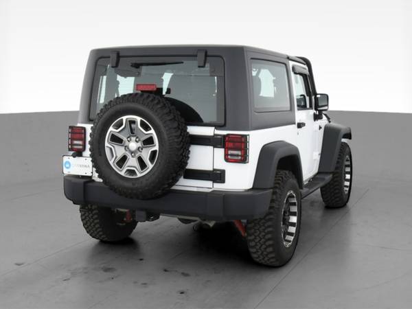 2014 Jeep Wrangler Rubicon Sport Utility 2D suv White - FINANCE... for sale in York, PA – photo 10