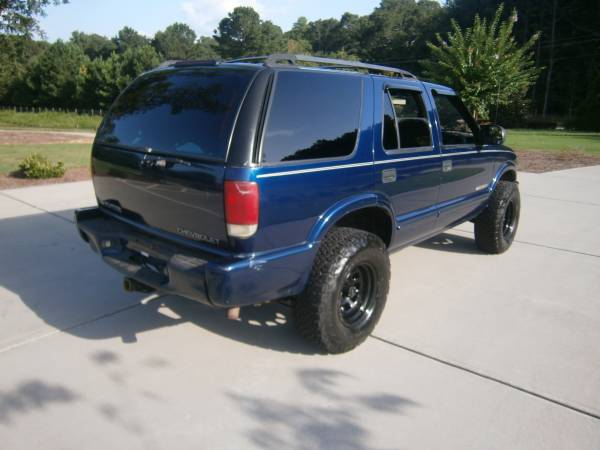 2004 chevrolet blazer 4wd ls 4door (new crate engine with less than for sale in Riverdale, GA – photo 6