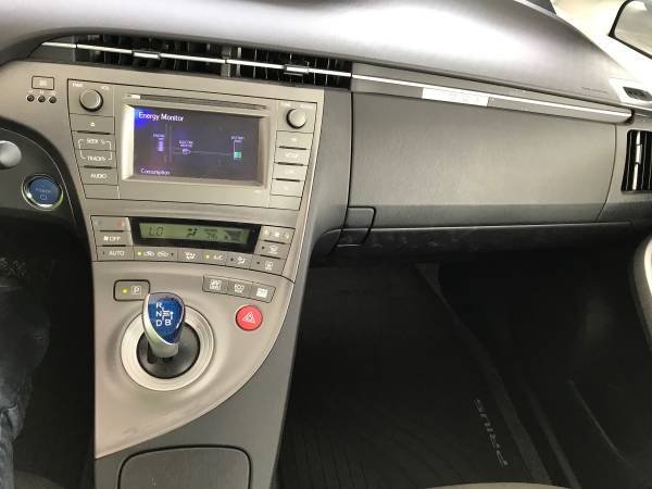 2015 Toyota Prius Hybrid ~~~79K for Miles~~~ - cars & trucks - by... for sale in Johnston, RI – photo 7