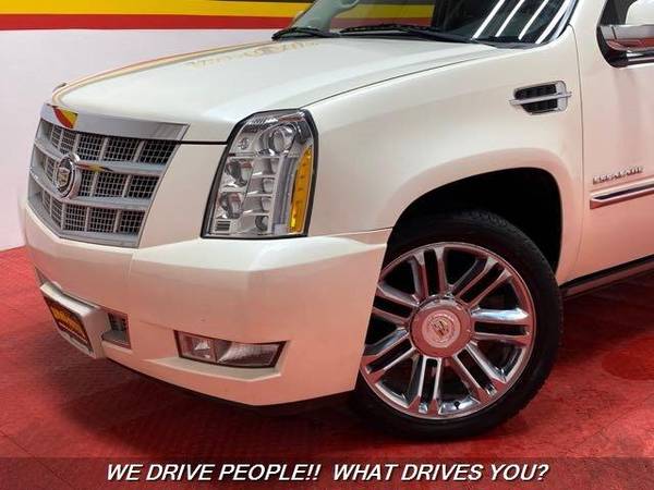 2011 Cadillac Escalade Platinum Edition AWD Platinum Edition 4dr SUV for sale in TEMPLE HILLS, MD – photo 3