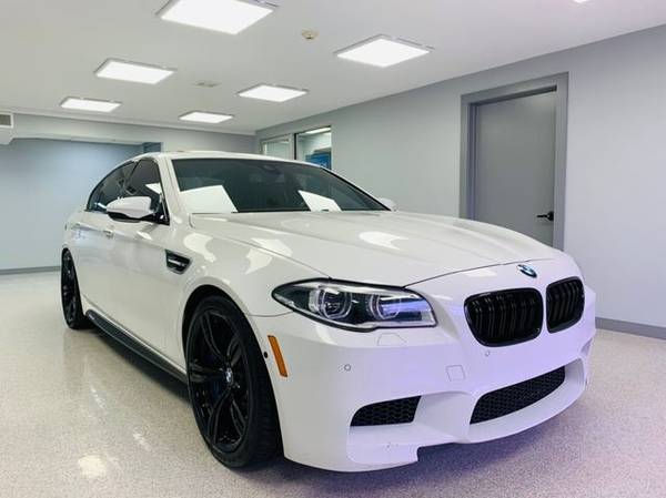 2014 BMW M5 4dr Sedan *GUARANTEED CREDIT APPROVAL* $500 DOWN* - cars... for sale in Streamwood, IL – photo 2