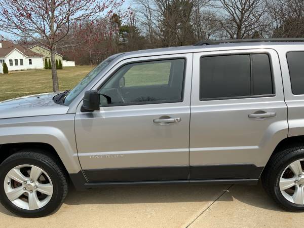 2015 JEEP PATROIT 4wd 74, 000 miles - - by dealer for sale in Cleveland, OH – photo 6