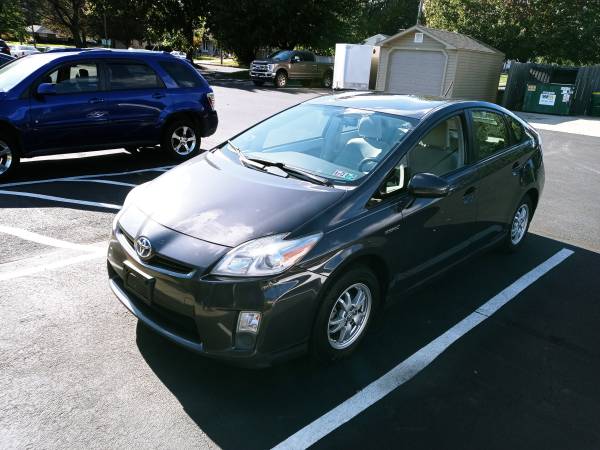 2011 Toyota Prius Hybrid - cars & trucks - by owner - vehicle... for sale in Lebanon, PA – photo 7
