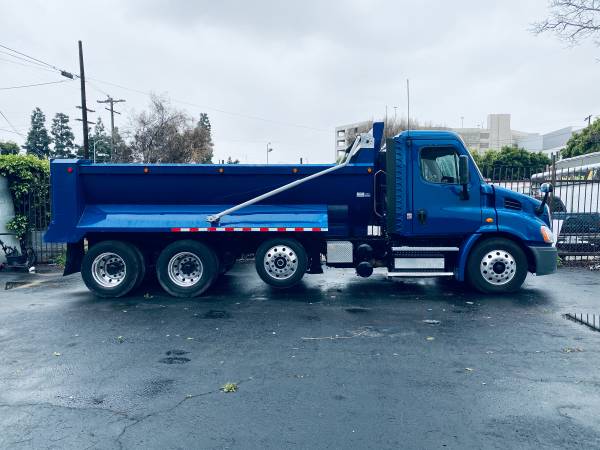 Super 10 dump truck for sale in Long Beach, CA – photo 2