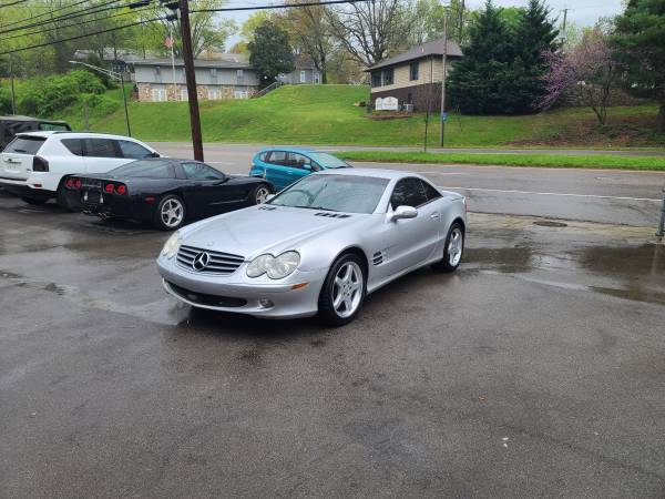 RARE FIND MERCEDES SL500 LOW MILES! - - by dealer for sale in Knoxville, TN – photo 3