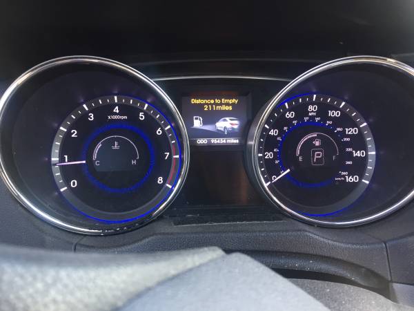 Hyundai Sonata Limited 2014 - cars & trucks - by owner - vehicle... for sale in Torrington, CT – photo 5