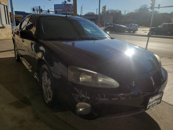 2005 PONTIAC GRAND PRIX - cars & trucks - by dealer - vehicle... for sale in MILWAUKEE WI 53209, WI – photo 4