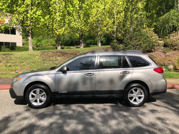 2014 Subaru Outback Limited AWD - Low Miles, Clean title, Auto for sale in Kirkland, WA – photo 8