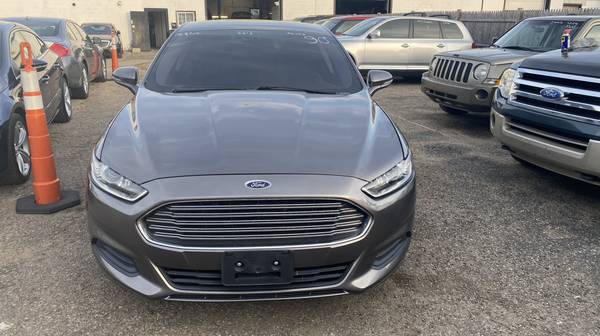 2013 Ford Fusion SE*Low 90K Miles*2.5L 4Cyl Sedan*Runs Excellent -... for sale in Manchester, MA – photo 2