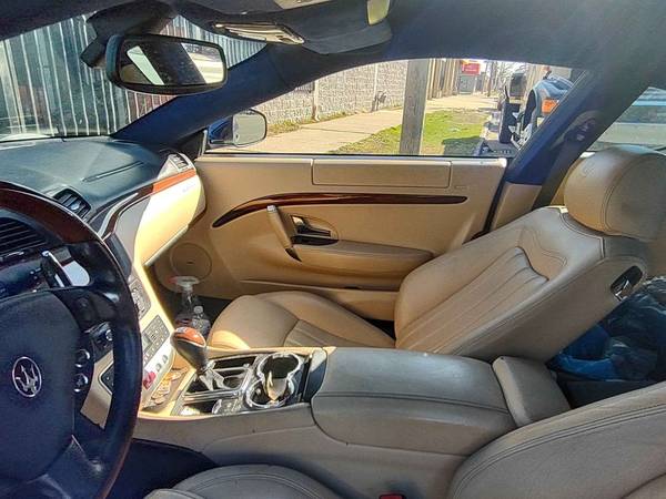 2011 Maserati Granturismo - - by dealer - vehicle for sale in Dearborn Heights, MI – photo 8