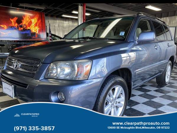 2006 Toyota Highlander - CLEAN TITLE & CARFAX SERVICE HISTORY! -... for sale in Milwaukie, OR