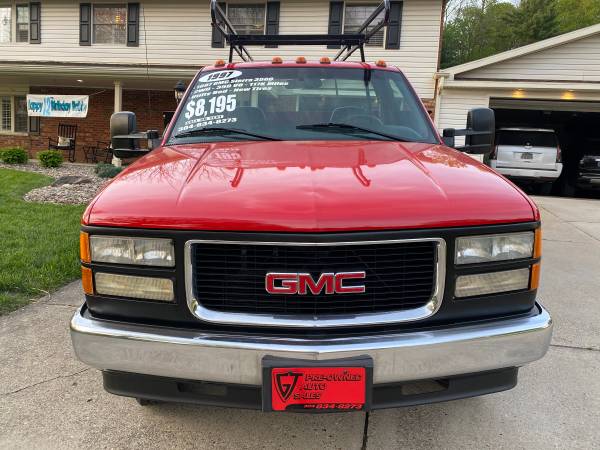 1997 GMC Sierra Utility Truck - - by dealer - vehicle for sale in Vienna, WV – photo 8