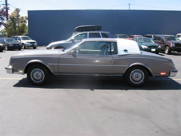 1983 Buick Riviera - - by dealer - vehicle automotive for sale in Portland, OR – photo 6