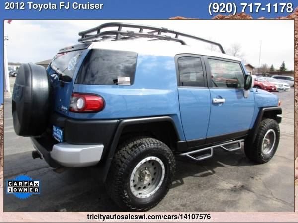 2012 TOYOTA FJ CRUISER BASE 4X4 4DR SUV 6M Family owned since 1971 for sale in MENASHA, WI – photo 5