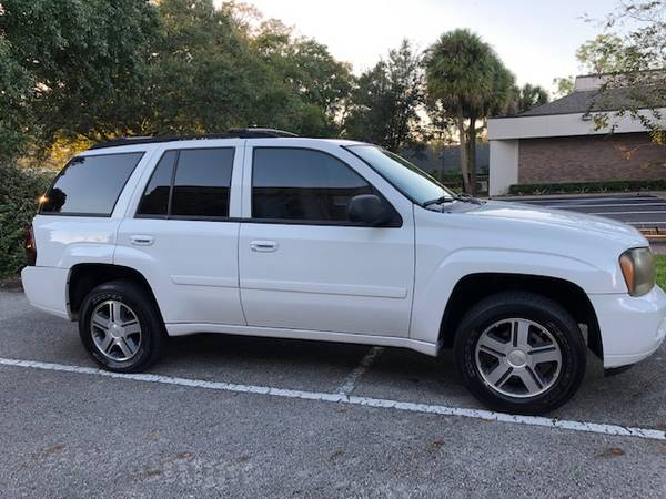 2007 Chevy Trailblazer LT - cars & trucks - by owner - vehicle... for sale in Casselberry, FL – photo 4