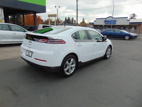 2013 CHEV VOLT LOW MILES - cars & trucks - by dealer - vehicle... for sale in Medford, OR – photo 3