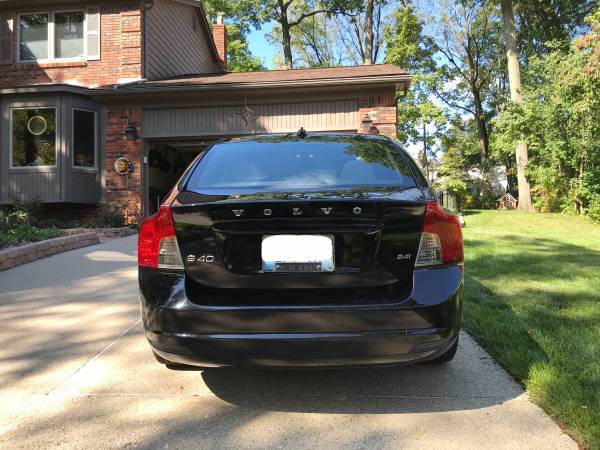 2010 Volvo S40 2.4i - cars & trucks - by owner - vehicle automotive... for sale in Troy, MI – photo 9