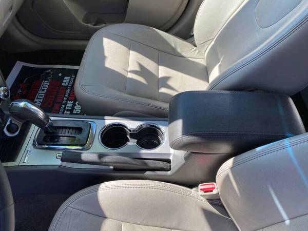 2010 FORD FUSION HYBRID ** CLEAN CARFAX * LEATHER * SUNROOF ** -... for sale in Louisville, KY – photo 17
