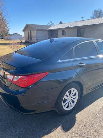 2011 Hyundai Sonata - cars & trucks - by owner - vehicle automotive... for sale in Rigby, ID – photo 8