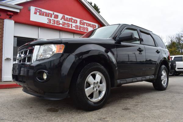 2011 FORD ESCAPE XLT 4X4 3.0 V6 WITH 139,000 MILES**UNBEATABLE... for sale in Greensboro, NC