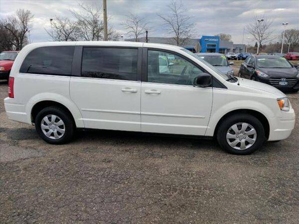 2010 Chrysler Town and Country LX for sale in Anoka, MN – photo 4