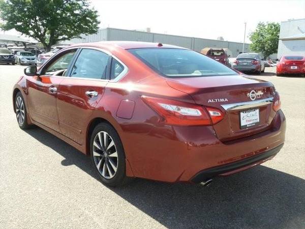 2016 Nissan Altima - - cars & trucks - by dealer - vehicle... for sale in Centennial, CO – photo 3