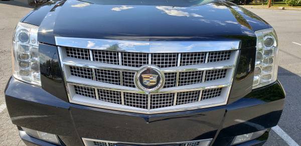 2012 Cadillac Escalade AWD 4dr Platinum Edition for sale in Snohomish, WA – photo 7