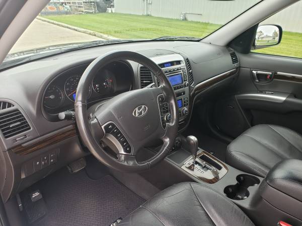 2011 Hyundai Santa Fe Limited for sale in Fargo, ND – photo 9