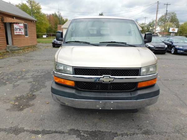 Chevrolet Express 3500 15 Passenger Van Church Shuttle Commercial... for sale in Hickory, NC – photo 7