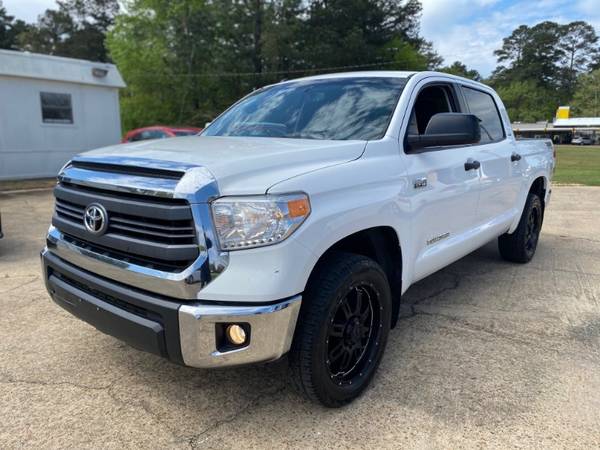 2015 Toyota Tundra SR5 5 7L V8 FFV CrewMax 4WD - - by for sale in Pearl, MS – photo 3