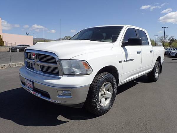 2012 RAM 1500 4WD Crew Cab 140 5 Big Horn Buy Here Pay Here - cars & for sale in Yakima, WA – photo 2