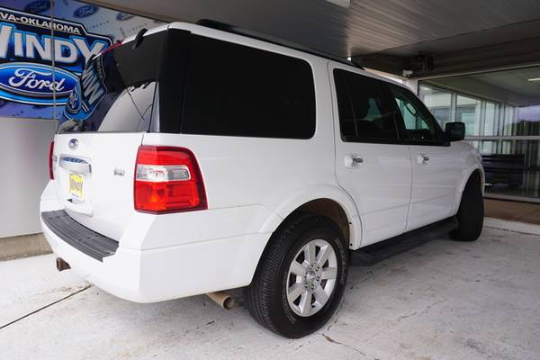 SEATING FOR 8! - PEOPLE MOVER! - 2010 Ford Expedition 4x4 XLT! for sale in Alva, KS – photo 3