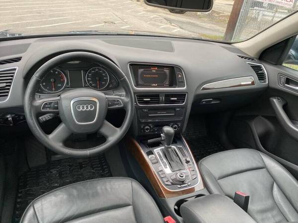 2011 Audi Q5 2 0T - - by dealer - vehicle automotive for sale in Warwick, RI – photo 10