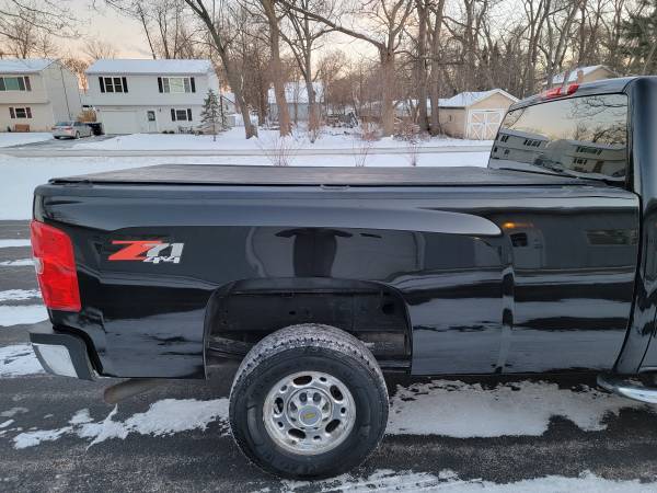 2007 Chevy Silverado 2500HD Ext LTZ Z71 4x4 loaded 8ft LB NO RUST for sale in Mchenry, WI – photo 12