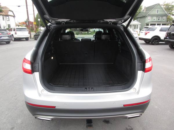 2016 LINCOLN MKX AWD - CLEAN CAR FAX - NAVIGATION - BACKUP CAMERA -... for sale in Moosic, PA – photo 17