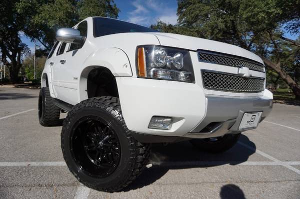 2011 Chevrolet Tahoe *(( Custom Lifted 4WD Z71 * 3rd Row ))* - cars... for sale in Austin, TX – photo 4