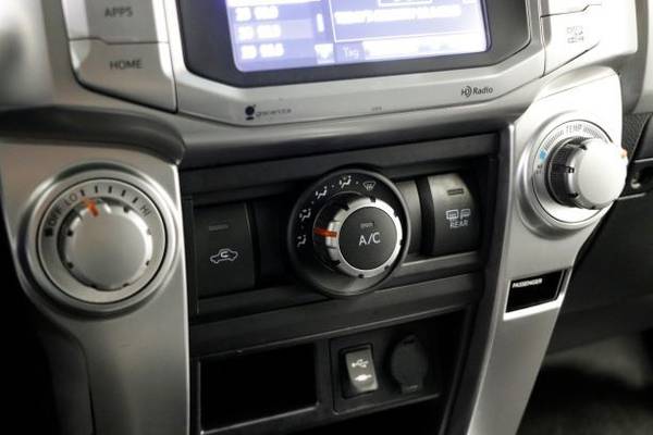 NAVIGATION-HEATED LEATHER Silver 2014 Toyota 4Runner SR5 Premium for sale in Clinton, MO – photo 11