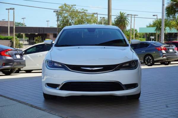 2015 Chrysler 200 Limited sedan White for sale in New Smyrna Beach, FL – photo 2