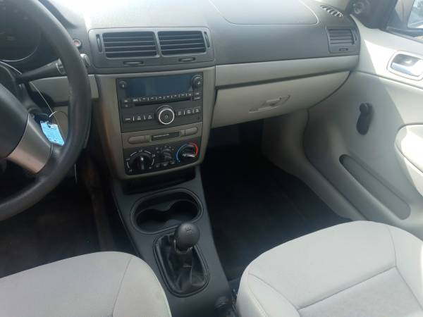 2008 Chevy Cobalt (Stick) for sale in milwaukee, WI – photo 11